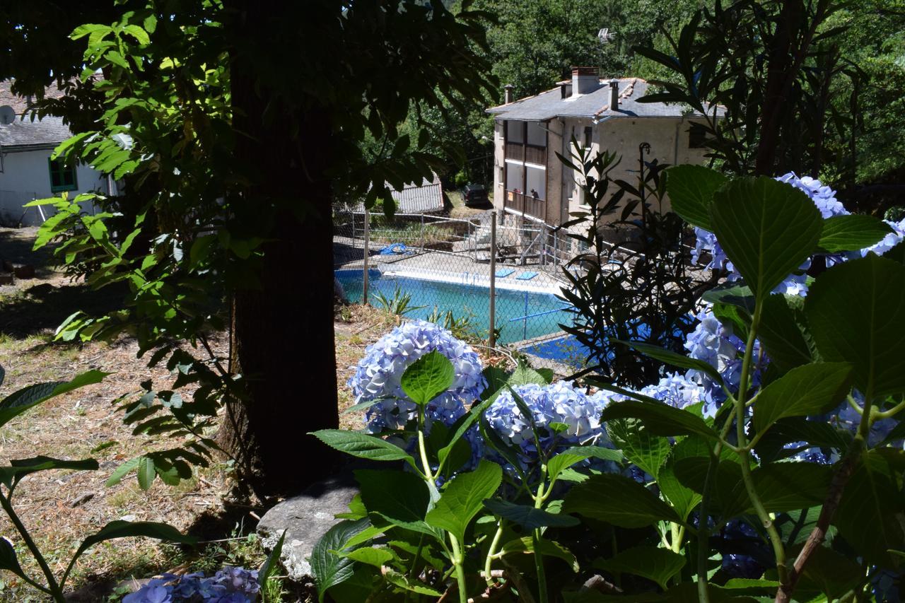 Hostal Cielo De Gredos Guisando Bagian luar foto