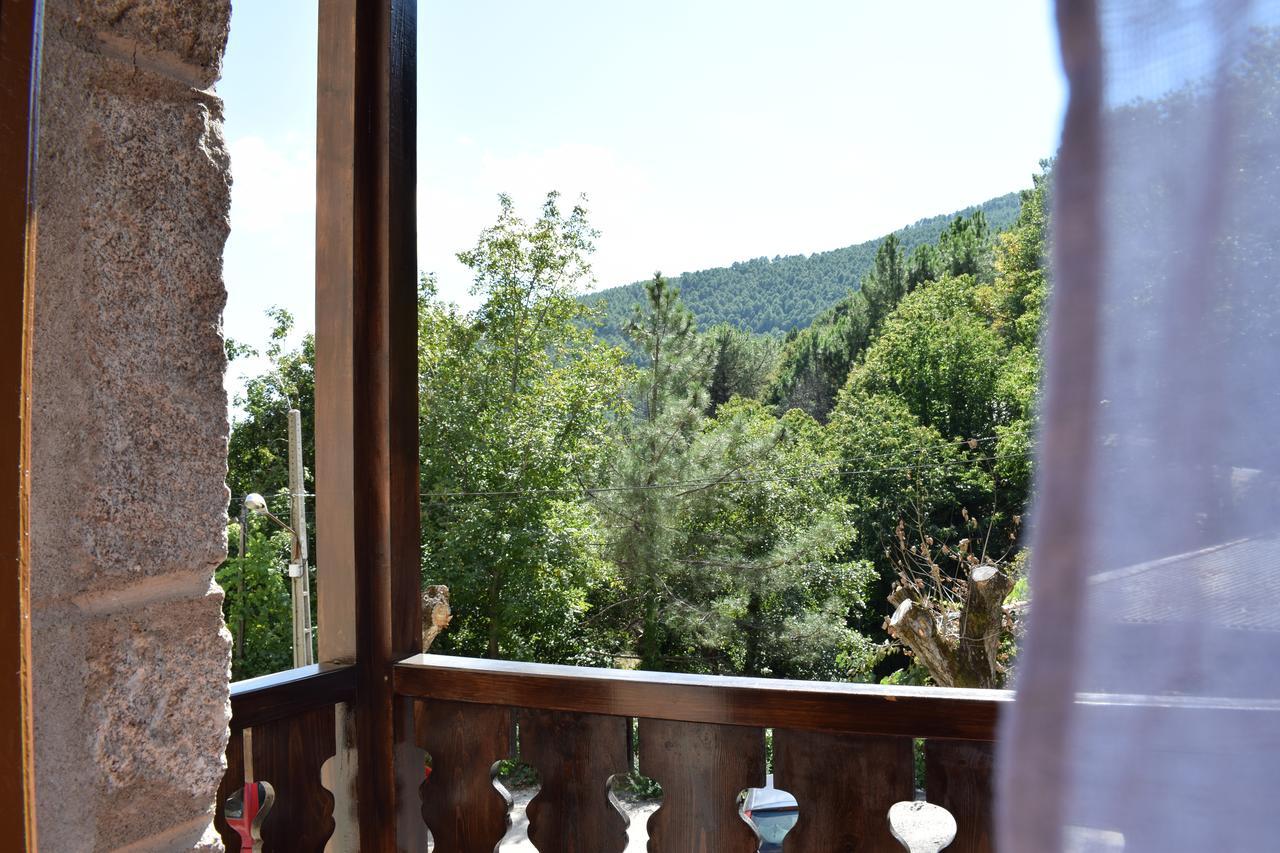 Hostal Cielo De Gredos Guisando Bagian luar foto